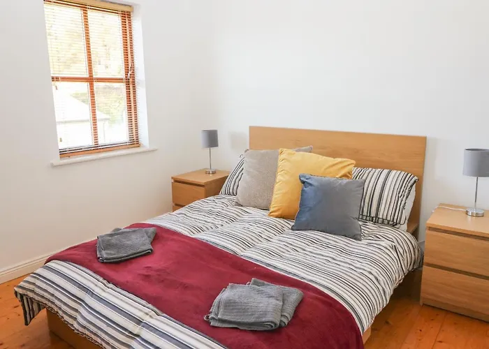 1 Closheen Lane * Rosscarbery